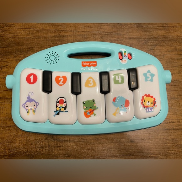 Fisher-Price Kick & Play Piano Gym - Picture 4 of 6